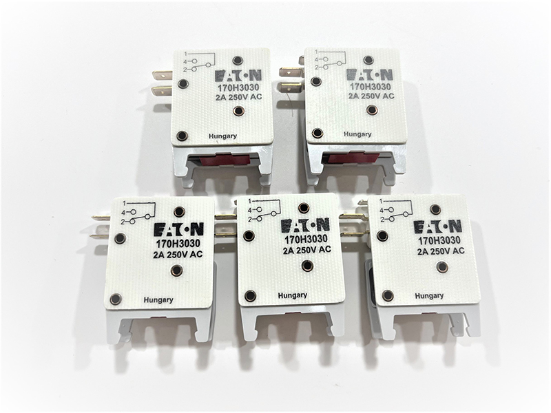 微動開關170H3030 250V 2A