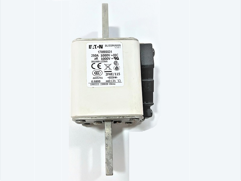 170M4534 1000V(50-1400A)美式安裝 K型微動(dòng)開(kāi)關(guān)